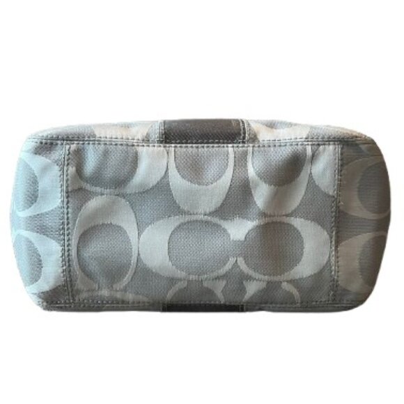 Coach Signature Stripe Light Grey Jacquard Shoulder Bag Tote (13208) - Picture 3 of 8